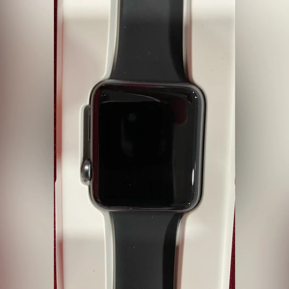 Apple Watch 2015 new with extra strap band